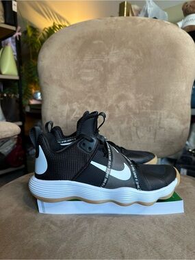 Nike React Hyperset Indoor Court Shoes Youth Size U7 New without Box